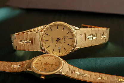2021 new lovers' Watch Gold Plated watch no fading calendar watch quartz watch retro carved Korean gold men's Watch