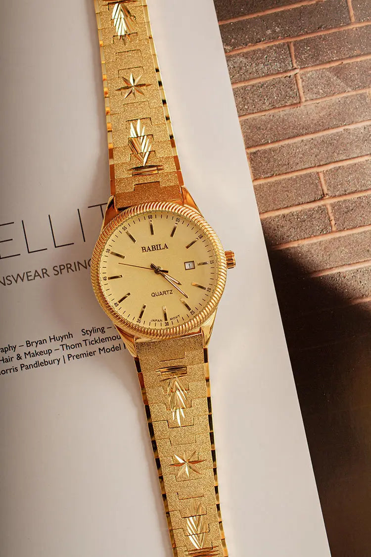 2021 new lovers' Watch Gold Plated watch no fading calendar watch quartz watch retro carved Korean gold men's Watch