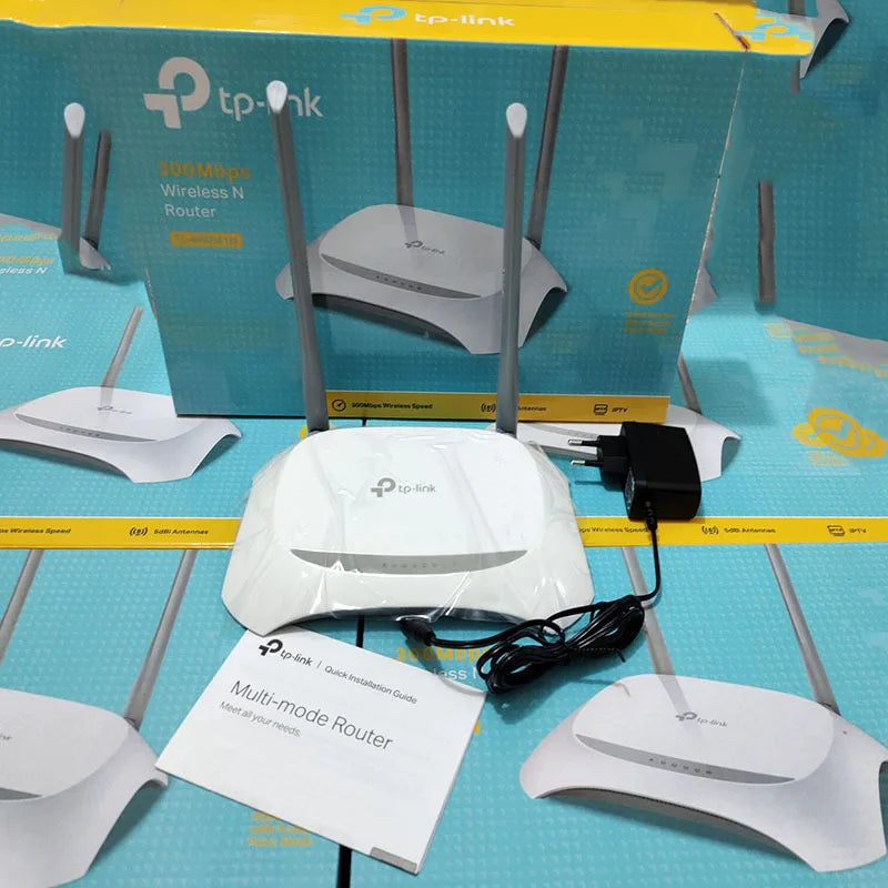 TP-Link TL-WR841N WR840N 300Mbps Wireless Home VoIP Router with Easy Setup and English Package