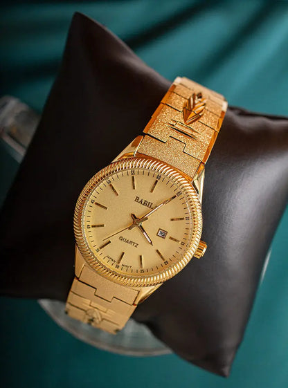 2021 new lovers' Watch Gold Plated watch no fading calendar watch quartz watch retro carved Korean gold men's Watch