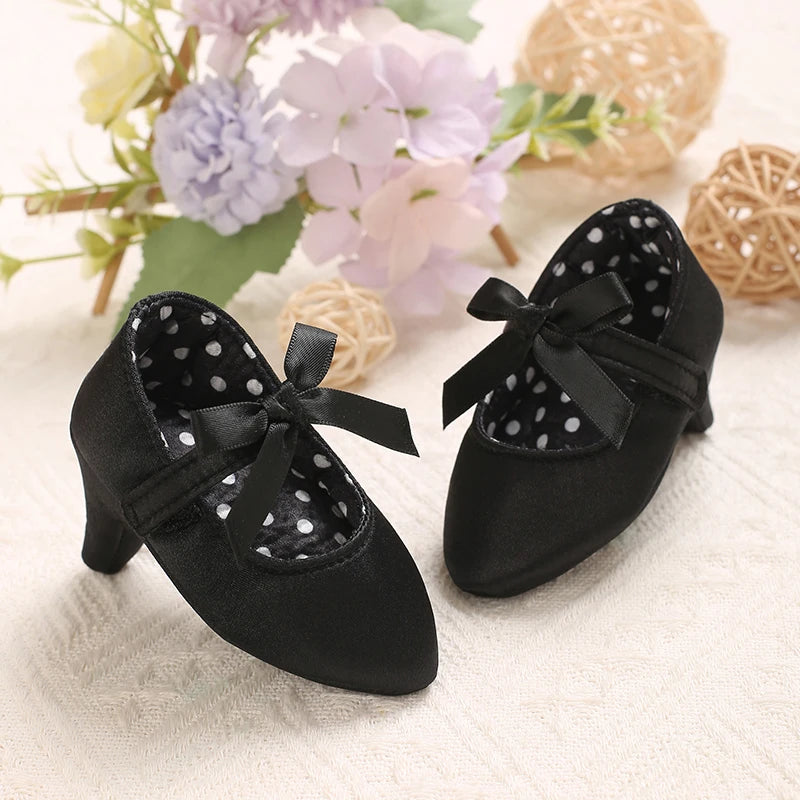 2026 New Infant Newborn Baby Girl High Heels Shoes Princess Bow First Birthday Party Shoes Photo Props Shoes 0-12M