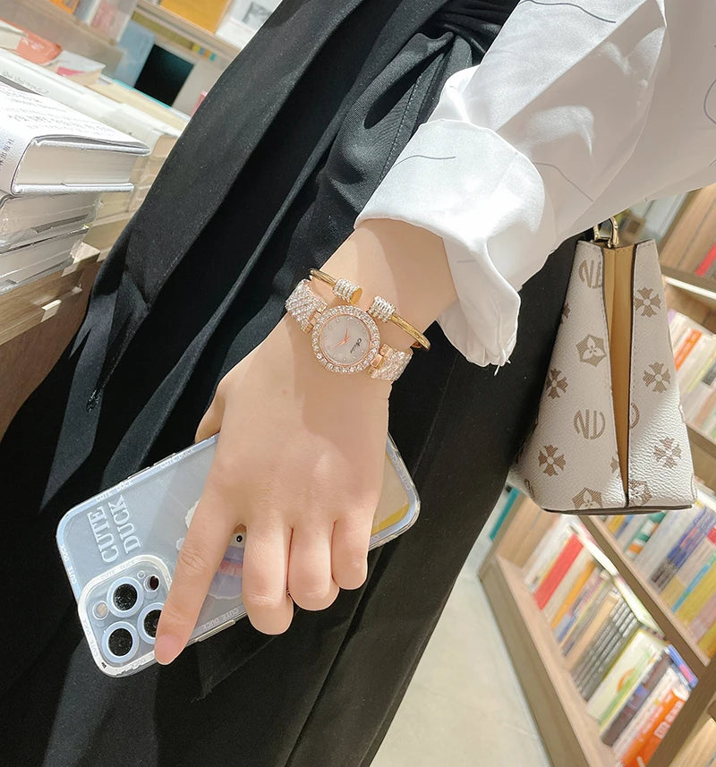 2024 Fashion Top Brand Luxury Watch Women Waterproof Crystal Women Dress Watch Fully Diamond Women Watches Ladies Watch Quartz