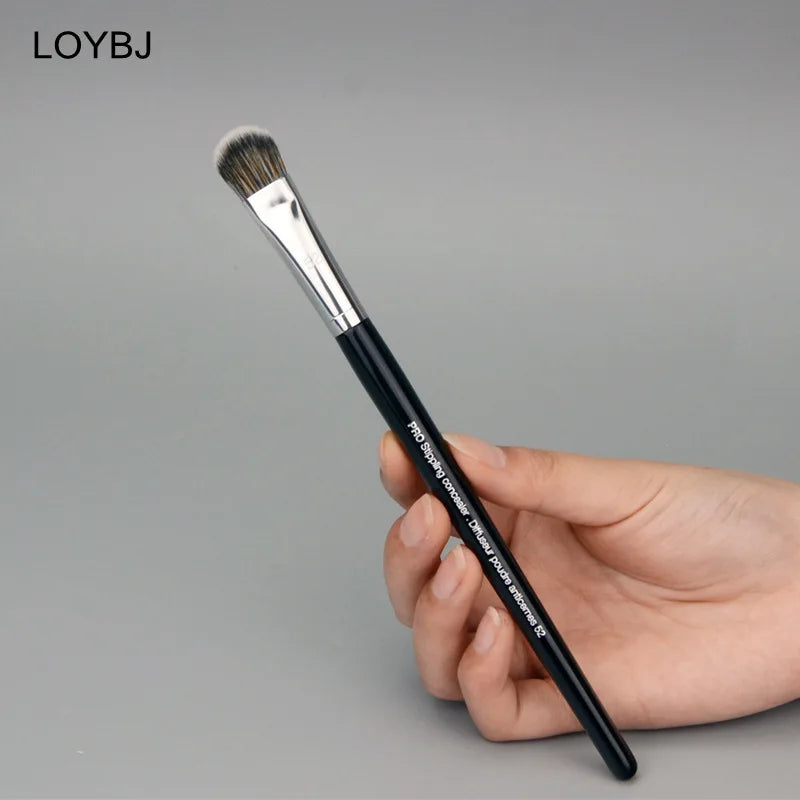 1-10pcs Pro Concealer Brush 52 Small Broom Head Foundation Concealer BB Cream Nose Shadow Brush Professional Beauty Makeup Tool