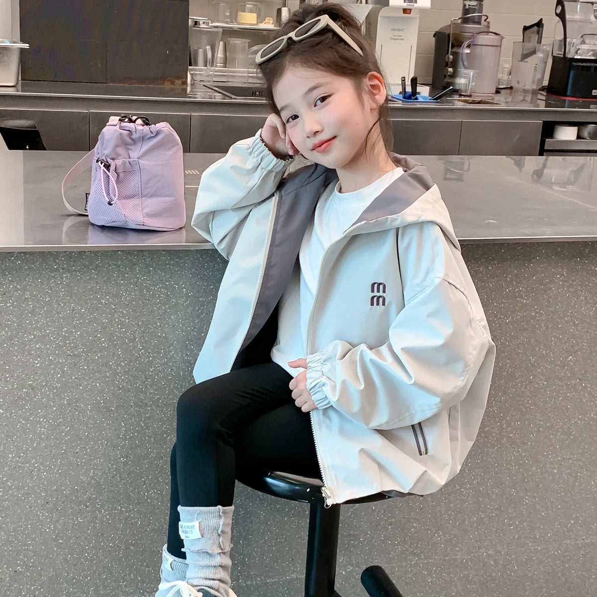2026 Spring Autumn Girls Reversible Waterproof Hooded Jacket Teen Kid Letter Print Windbreaker Coat Children Loose Outerwear Top