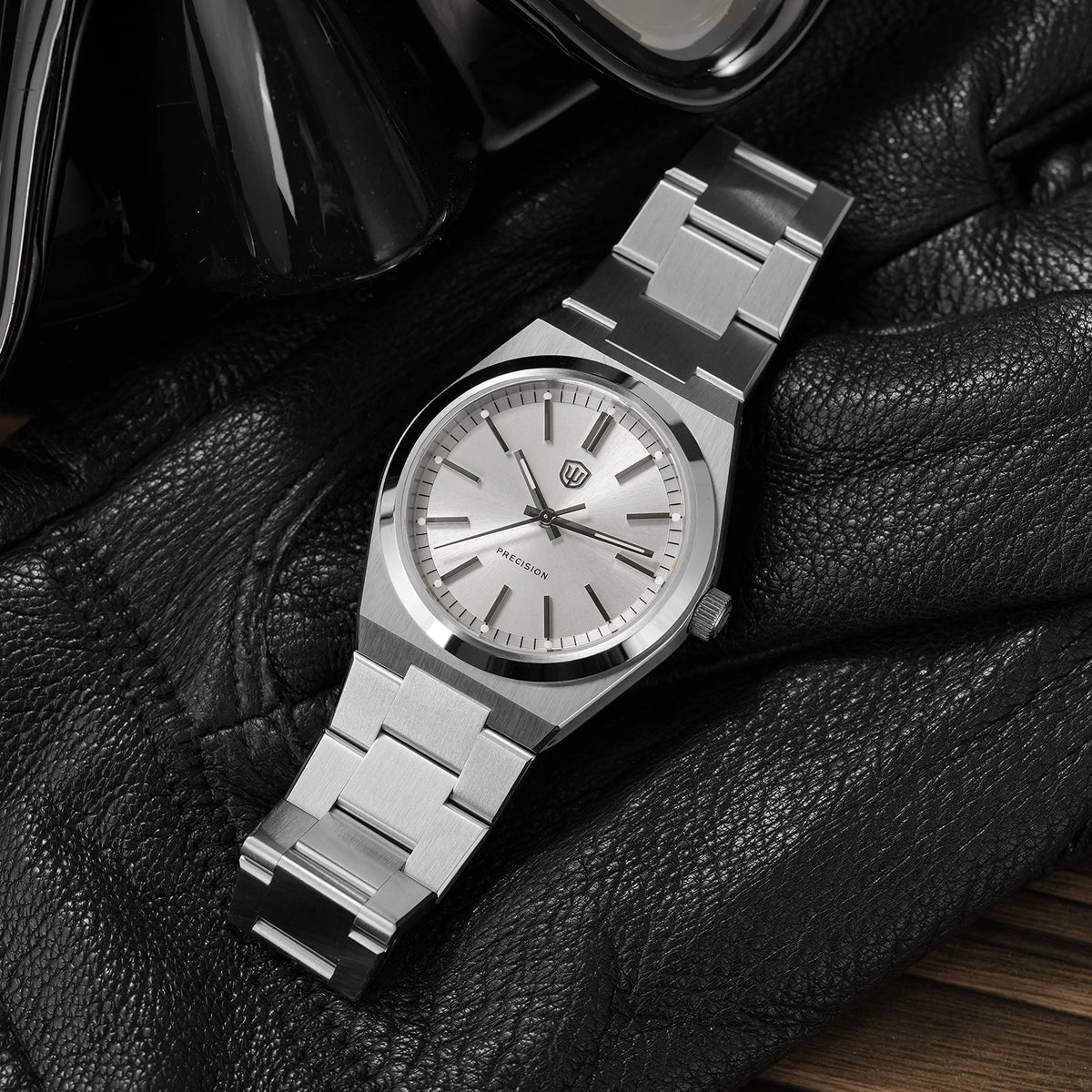 Watchdives Quartz Watches VH31 Sweep Movement New Sapphire Luxury Watch 37mm BGW9 Luminous 100m Waterproof Mens Watch
