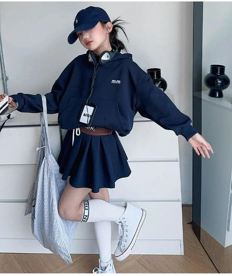 Girls Autumn Casual Outfit Set Two-Piece Long-Sleeve Top + Short Skirt Set Children's  Clothing Set Suitable for Girls Aged 7-17