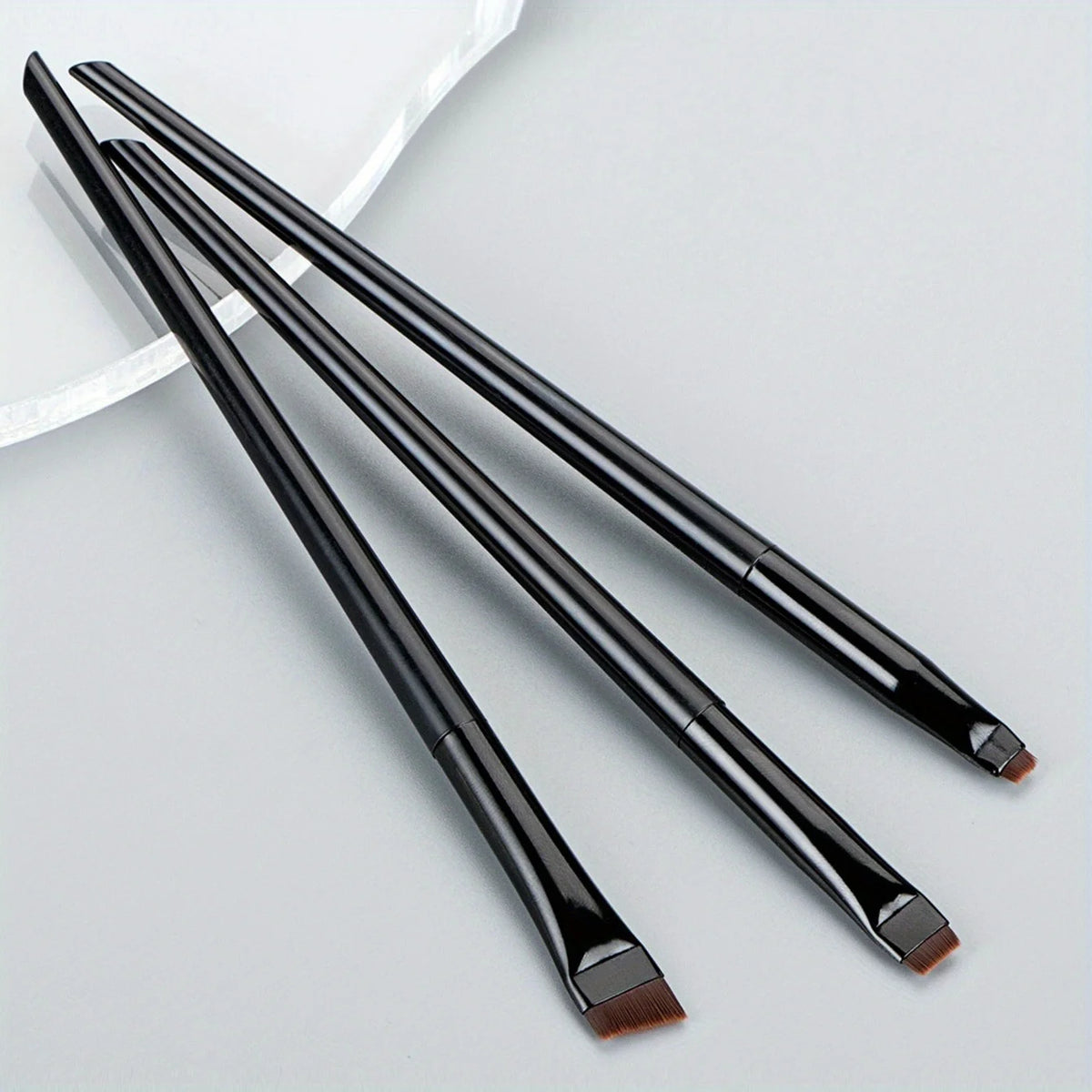 3pcs Makeup Brush Set, Blade Eyeliner Brush Fine Oblique Head Eyebrow Brush Outline Eyeliner Ultra-Thin Eye Shadow Brush Makeup