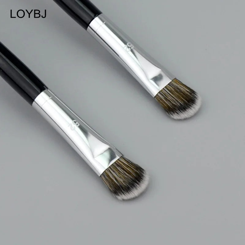 1-10pcs Pro Concealer Brush 52 Small Broom Head Foundation Concealer BB Cream Nose Shadow Brush Professional Beauty Makeup Tool
