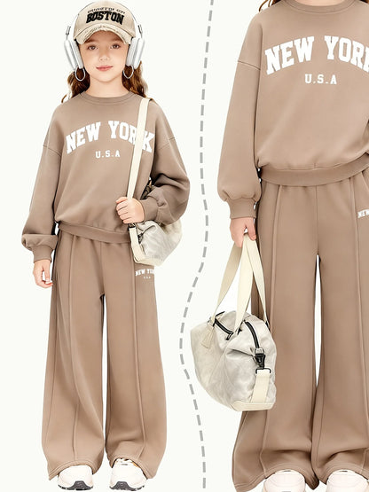 Girls' Casual Letter-Print Outfit: Tween Casual / Back-to-School Style – Khaki Letter-Print Sweatshirt & High-Waisted Wide-Leg P
