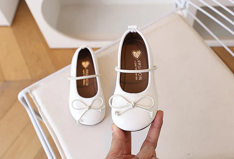 Children Flats Girls Shoes Spring Autumn Children Oxfords For Girl School Toddler Soft PU Leather Shoes Silver, Gold, Black