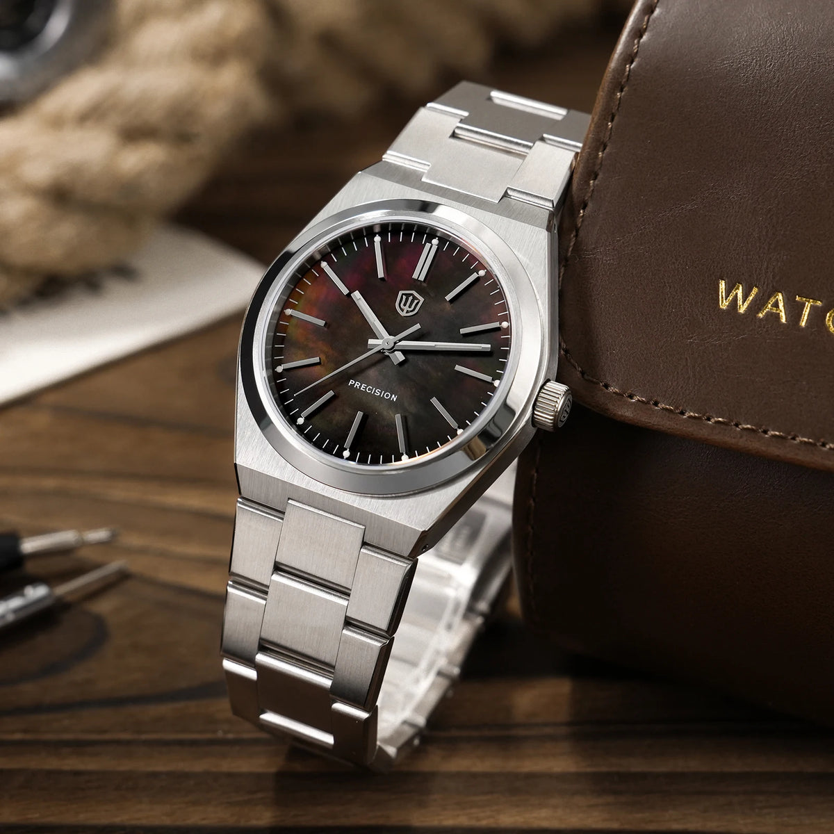 Watchdives Quartz Watches VH31 Sweep Movement New Sapphire Luxury Watch 37mm BGW9 Luminous 100m Waterproof Mens Watch