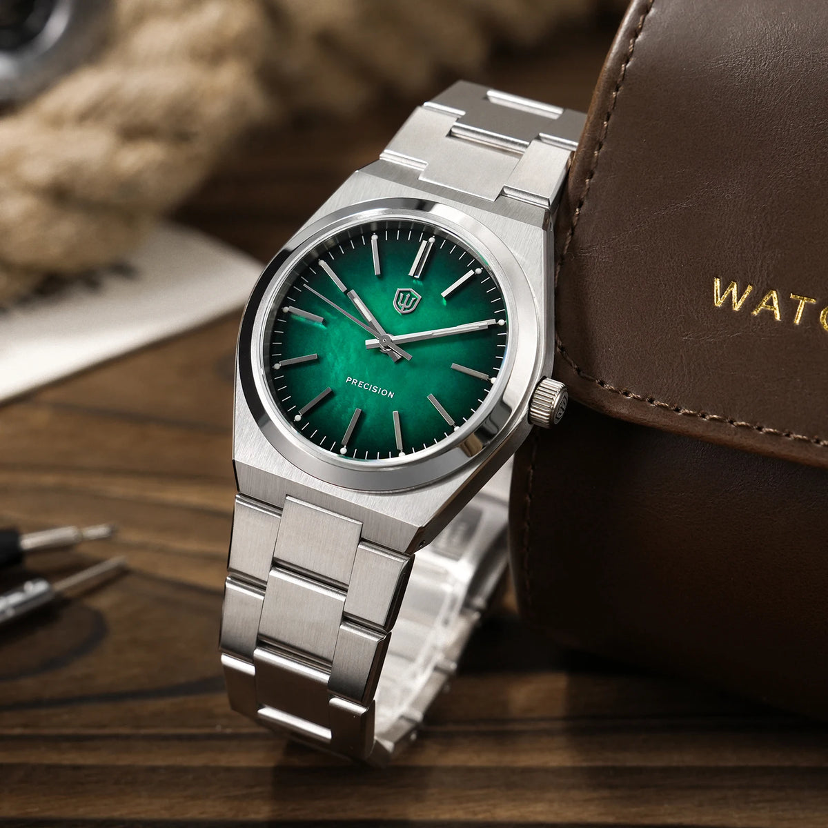 Watchdives Quartz Watches VH31 Sweep Movement New Sapphire Luxury Watch 37mm BGW9 Luminous 100m Waterproof Mens Watch