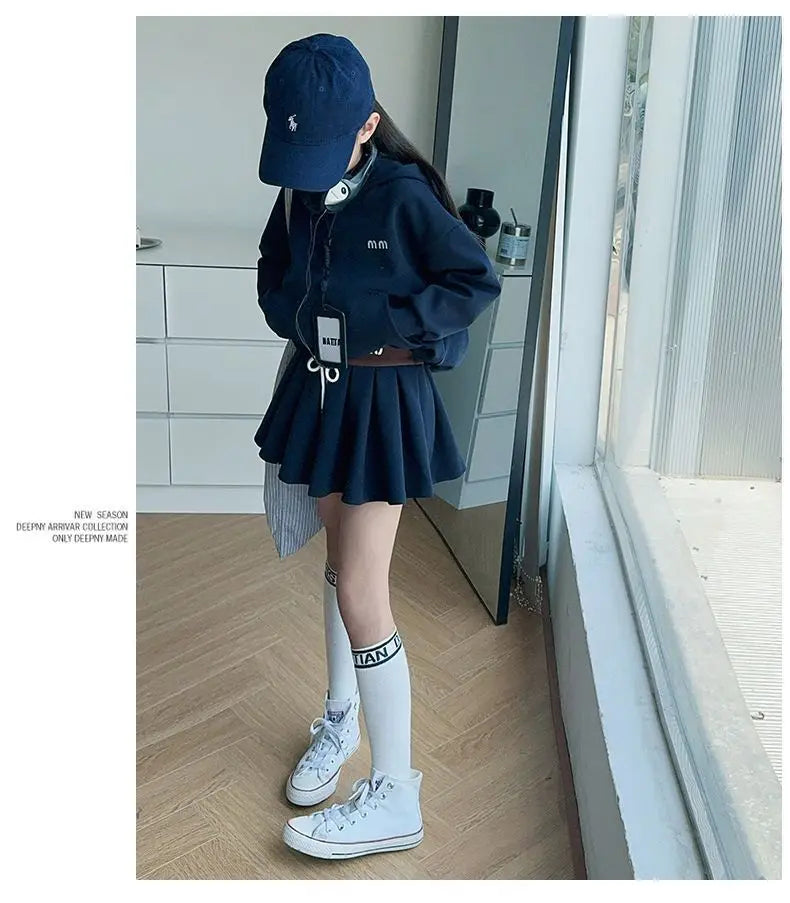 Girls Autumn Casual Outfit Set Two-Piece Long-Sleeve Top + Short Skirt Set Children's  Clothing Set Suitable for Girls Aged 7-17
