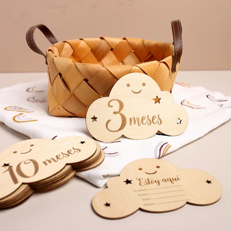 Spanish Alphabet Baby  Wooden Milestone Number Month Memorial Cards Items Cute Cloud Shape Newborn Photography Accessories Props