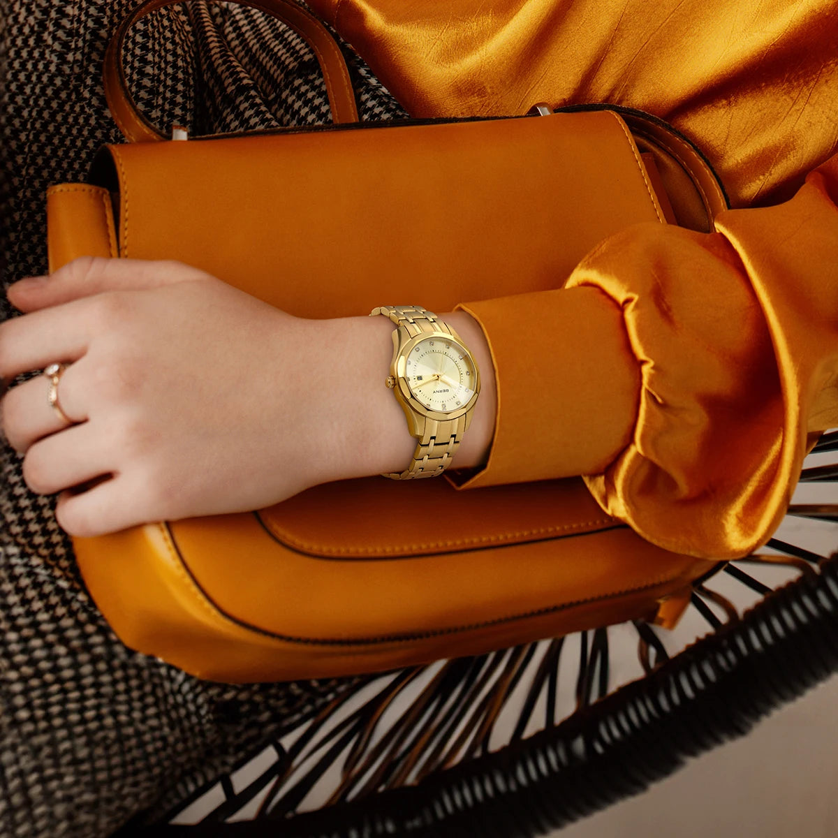 BERNY Golden Watch for Women Quartz Luxury Diamond Shape Lens Ladies Wristwatch Waterproof Stainless Steel Fashion Women Watch