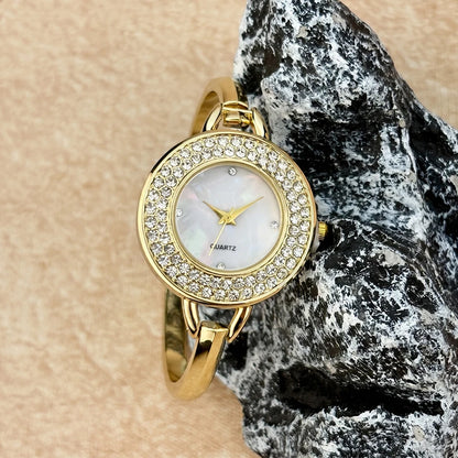 Diamond-Embellished Round-Head Bracelet Watch for Women with Light Luxe Charm