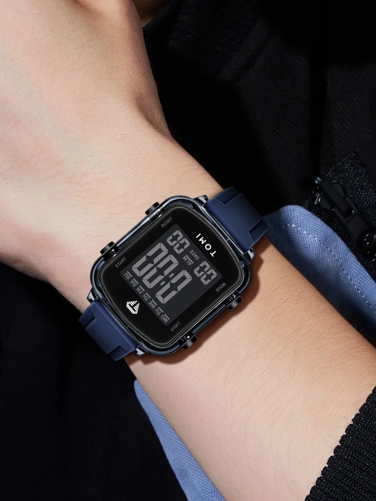TOMIFashionable new electronic watches; Trendy couple watches; Same style for men and women; Wrist watches in gift boxes.