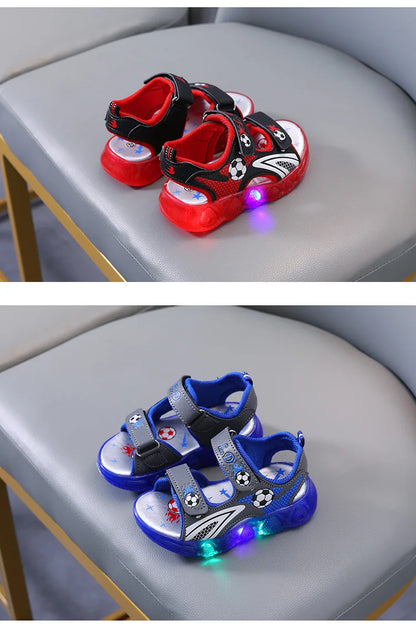Children's Flashing Soft Sole Sandals Student LED Light-Up Shoes Boys and Girls Light-Up Sandals kids Glowing Beach Shoes