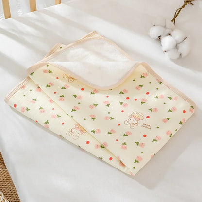 70*90cm Baby Urine Mat Breathable Waterproof Washable Cute Cotton Yarn Printed Newborn Diaper Pad Suitable for All Seasons