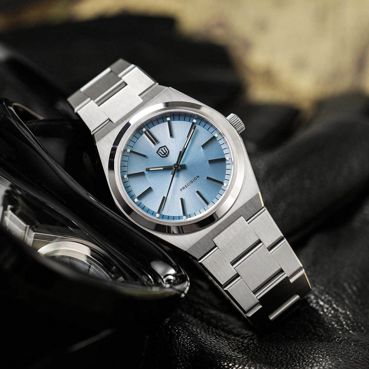 Watchdives Quartz Watches VH31 Sweep Movement New Sapphire Luxury Watch 37mm BGW9 Luminous 100m Waterproof Mens Watch