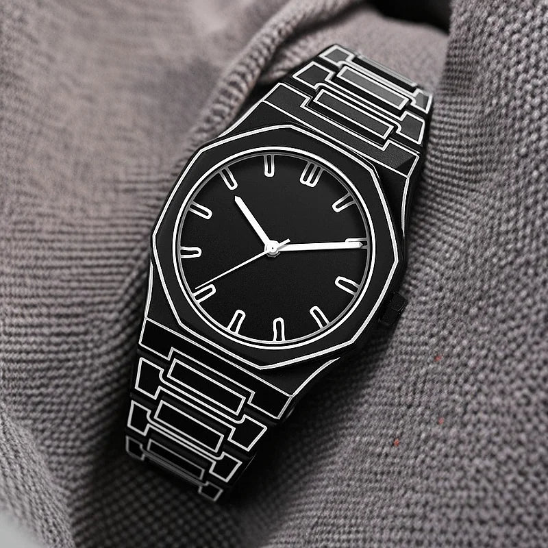 2026 New Quartz Watch with Silicone Material and Comic Design, Featuring Classic Anime Lines, a Men's Sports Watch