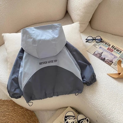 2025 New Boys Spring Autumn Hooded Jackets Fashion Casual Windbreaker Kids Outdoor Waterproof Jacket Trendy Boys Outerwear 2-14Y