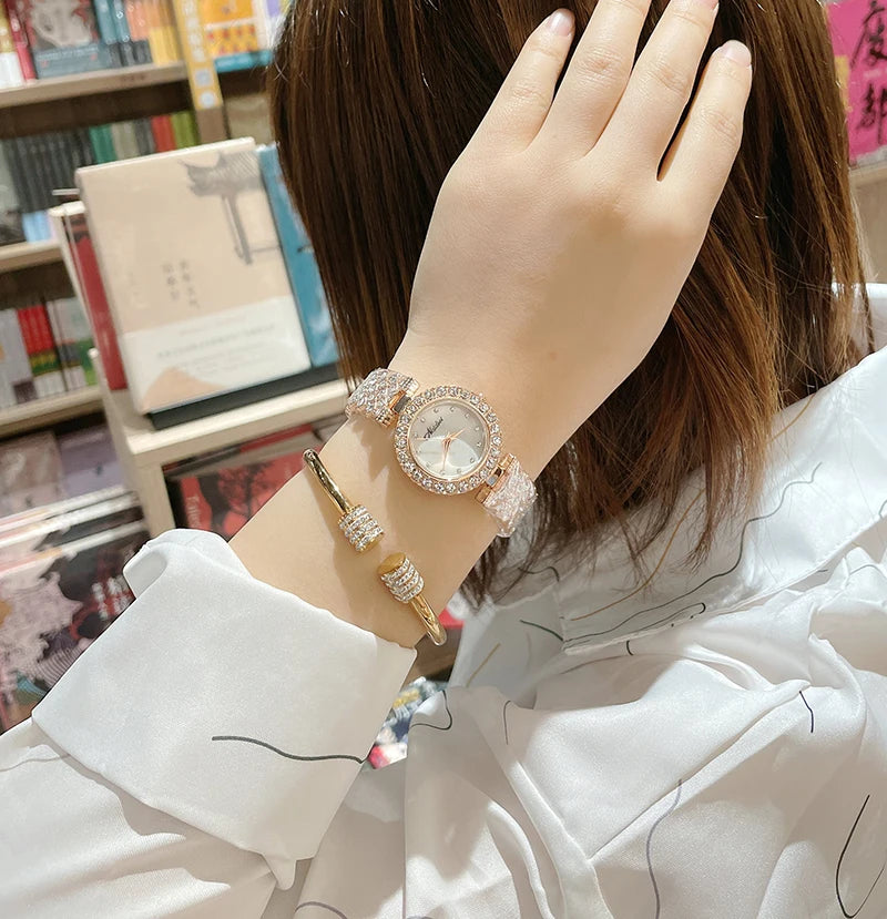 2024 Fashion Top Brand Luxury Watch Women Waterproof Crystal Women Dress Watch Fully Diamond Women Watches Ladies Watch Quartz