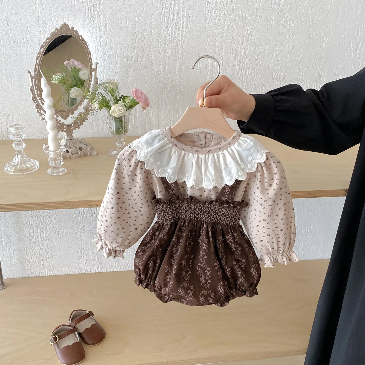 Spring Baby Girls' Lace Collar Pullover Top With Retro Floral Suspenders Pants Set
