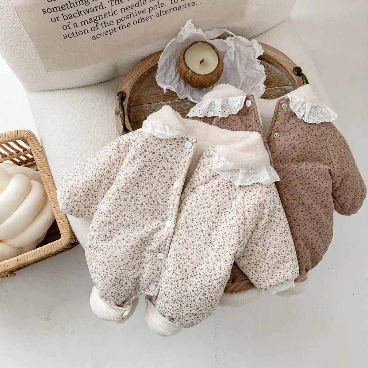 Korean Baby Cotton Jumpsuit Thickened Hooded Romper Plush Warm Autumn Winter Newborn Clothes Floral Princess Bodysuit Ropa Bebe