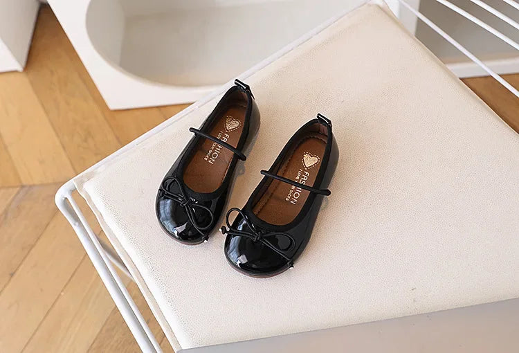 Children Flats Girls Shoes Spring Autumn Children Oxfords For Girl School Toddler Soft PU Leather Shoes Silver, Gold, Black