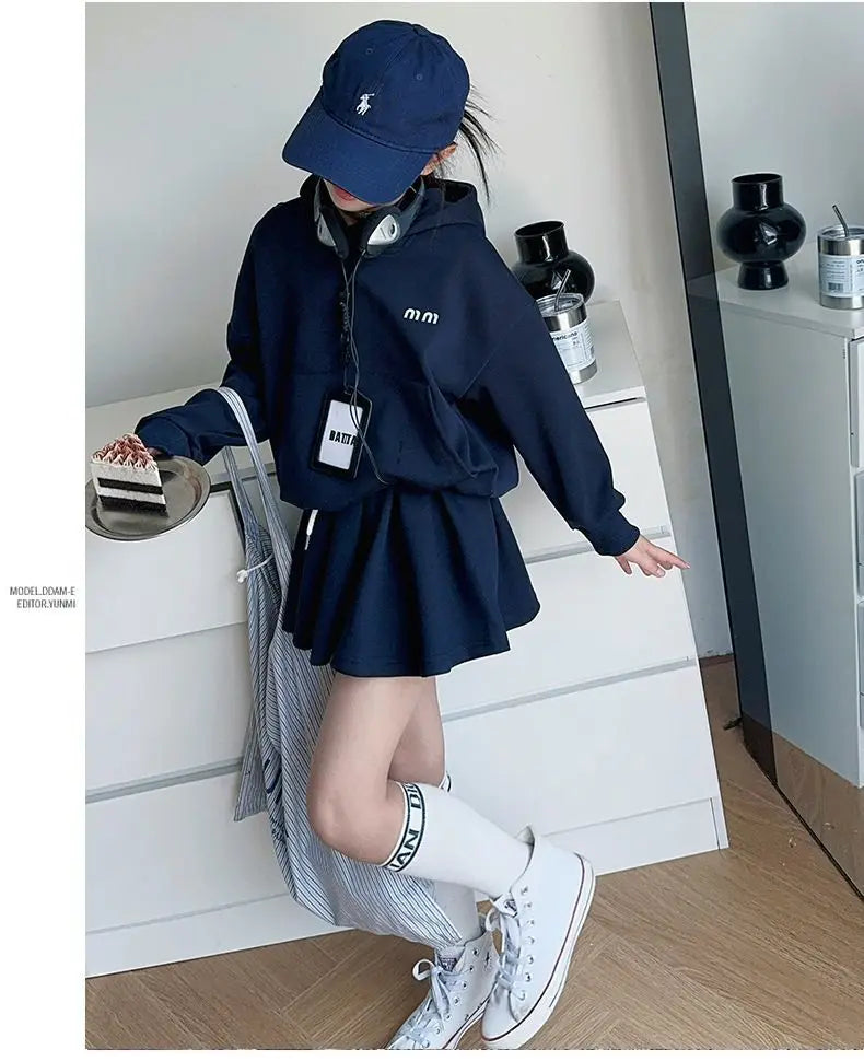 Girls Autumn Casual Outfit Set Two-Piece Long-Sleeve Top + Short Skirt Set Children's  Clothing Set Suitable for Girls Aged 7-17